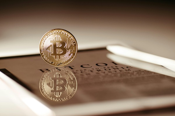 Cryptocurrency exchange order screen representing a fixed TON exchange rate